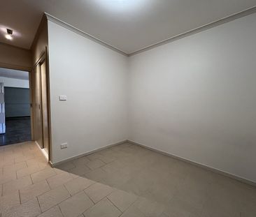 Quality One-Bedroom Flat in Peaceful Setting - Photo 2