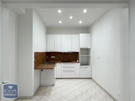 Appartement à louer 4 pièces 106.09m² - Photo 3