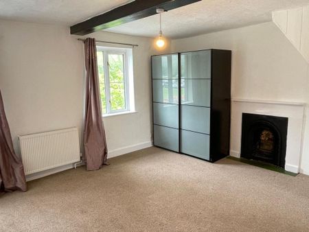 3 bedroom terraced house to rent - Photo 2