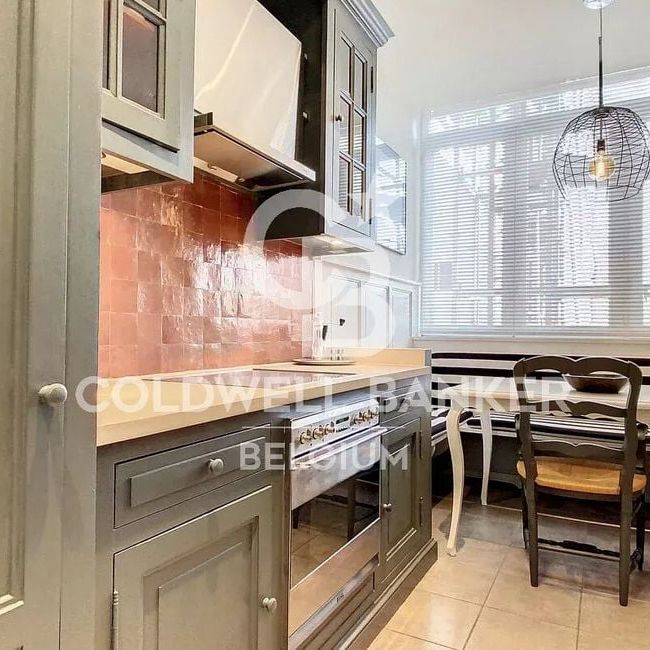 Appartement te huur in Etterbeek voor € 3.700 met 2 slaapkamers - Foto 1