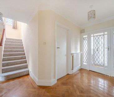 3 bedroom detached house to rent - Photo 4