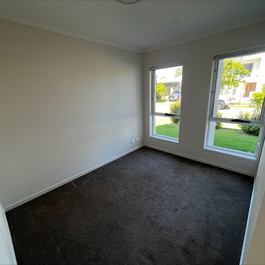 16, Comanche Street, QLD, Newport - Photo 1