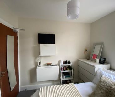 5 Bed Terraced House, Kearsley Road, S2 - Photo 6