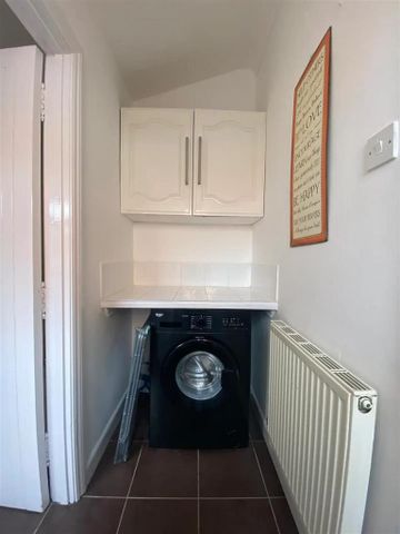 4 bedroom house to rent - Photo 2