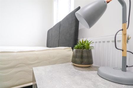 1 bedroom house to rent - Photo 2