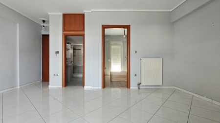 Ενοικιάζεται γκαρσονιέρα 50τμ, 6ου ορόφου στην Μενεμένη, πλησίον της Μοναστηρίου. - Photo 2