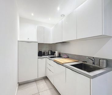 Location Appartement 2 pièces 43m² NICE 06000 - Photo 6