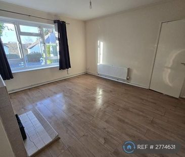 1 bedroom flat to rent - Photo 2