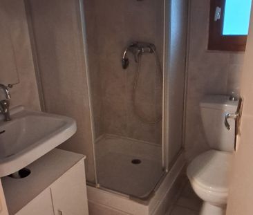 A LOUER // CAROMB Maison de village en R+4 - Photo 2