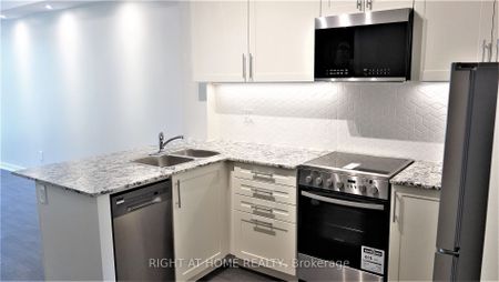 For Lease - 14 Marquette Avenue Unit# 5, Toronto, Ontario - Photo 2