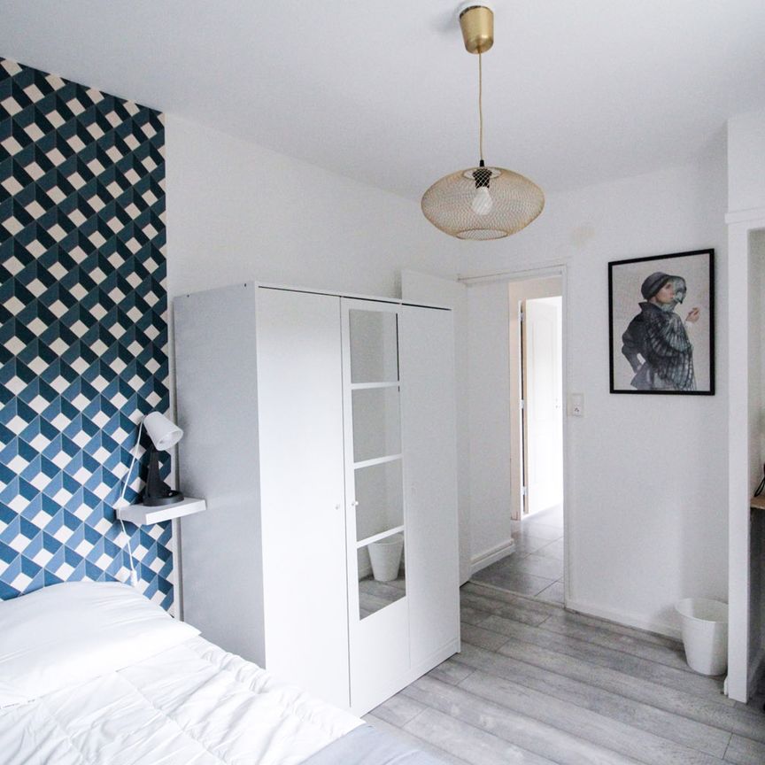 Villeurbanne - Le Richard - Chambre 1 - Photo 1