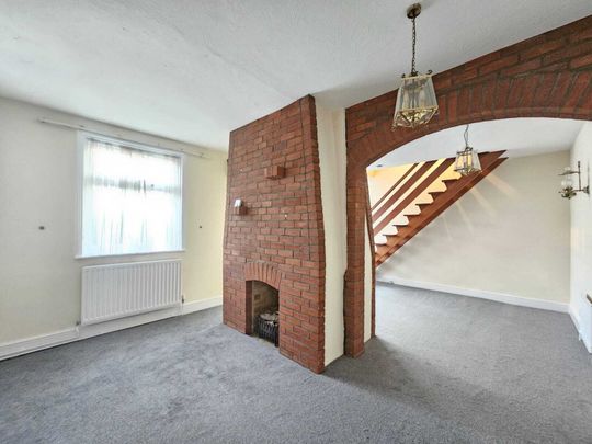 Hill Lane, Southampton - Photo 1