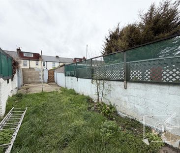 All Saints Road, Northfleet, Gravesend - Photo 3