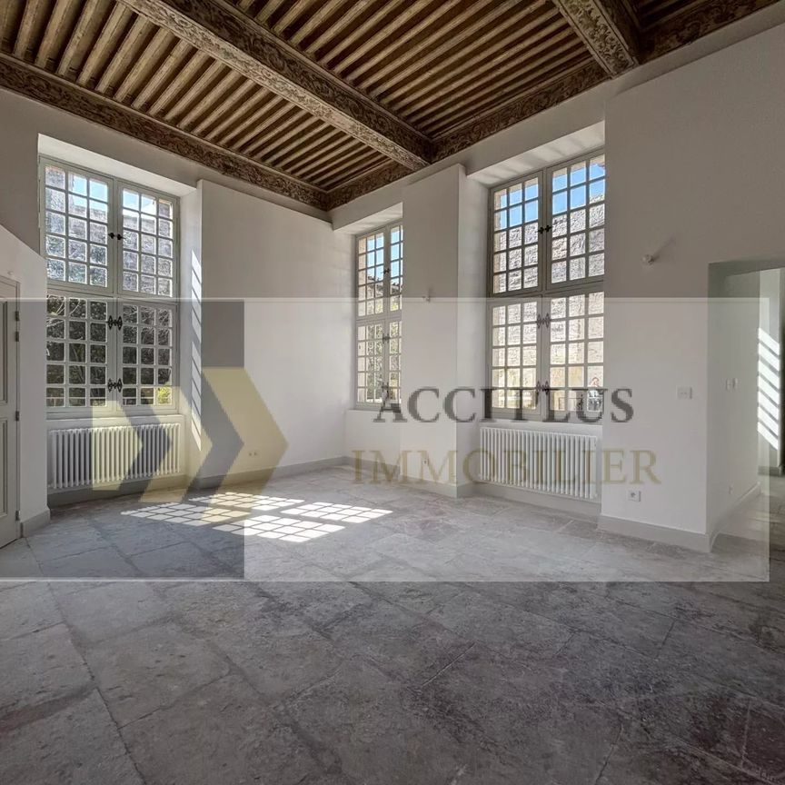 Location Appartement 2 pièces 58m² UZES 30700 - Photo 1