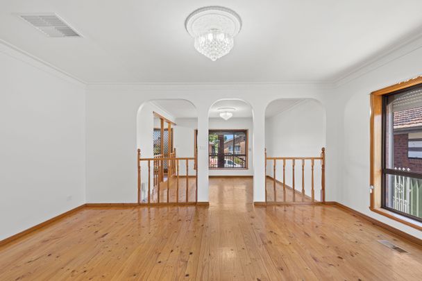 Large Family Home - Photo 1