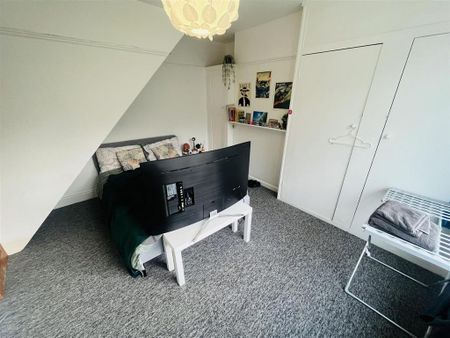 4 bedroom house to rent - Photo 4