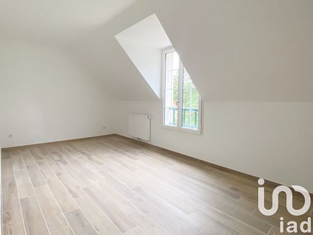 Maison 3 pièces de 73 m² à Vieux-Moulin (60350) - Photo 2