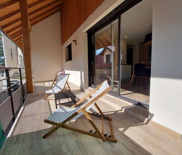 Opportunité : Appartement T4BIS , état neuf, meublé à 2 pas du lac - Photo 3