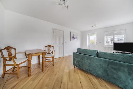 Church Road, Reading, Arborfield - Photo 3