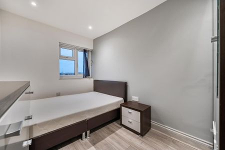 3 bedroom maisonette to rent - Photo 3