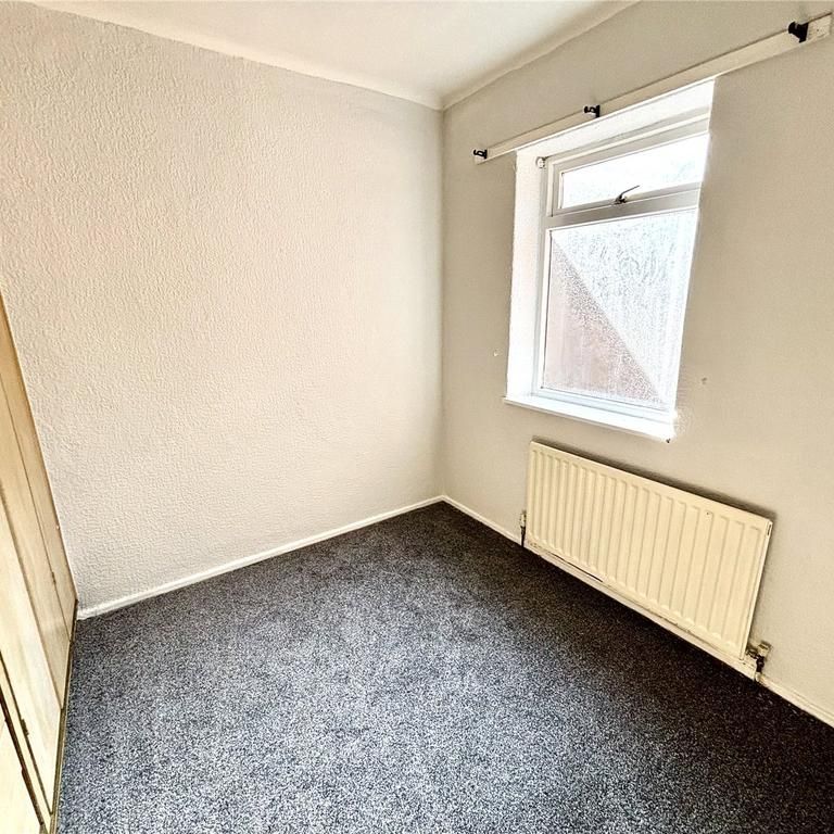 2 bedroom bungalow to rent - Photo 1