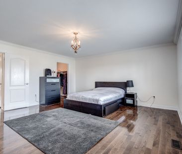 For Lease - 230 Humberland Drive, Richmond Hill, Ontario - Photo 2