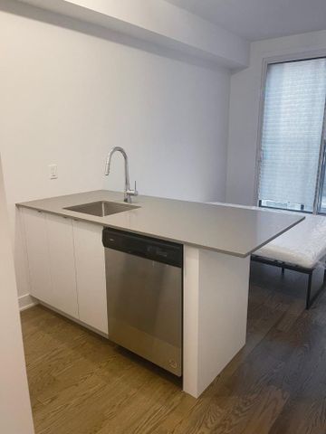 Rue des Bassins, H3C 1B7, Montréal - Photo 2