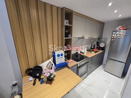 ΕΝΟΙΚΙΑΖΕΤΑΙ ριζικά ανακαινισμένο Loft δύο επιπέδων 40τ.μ στον Ισαόγειο χώρο﻿. - Photo 4