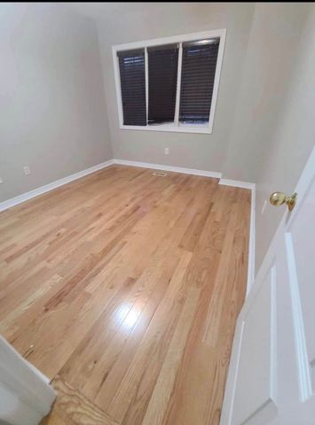 For Lease - 25 Silent Pond Crescent Unit# Main, Brampton, Ontario - Photo 2