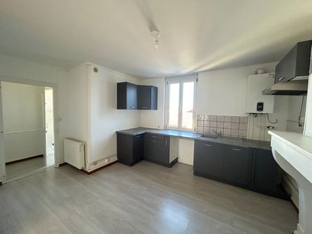 Location Appartement 2 pièces 44m² - Photo 3