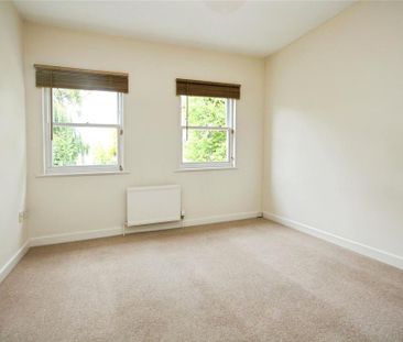 3 bedroom terraced house to rent - Photo 6