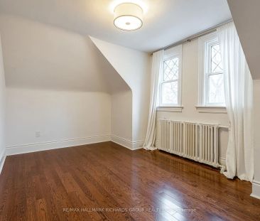 Detached Home For Lease | E9036091 - Photo 5