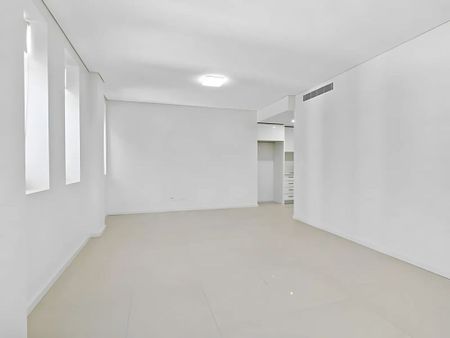 603/110 Hunter Street, Newcastle - Photo 4