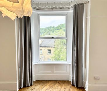 3 bedroom end of terrace house to rent - Photo 3