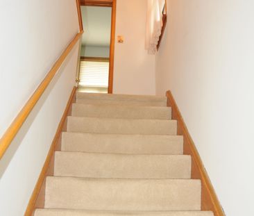 For Lease - 49 Algoma Street Unit# Upper floor, Toronto, Ontario - Photo 4