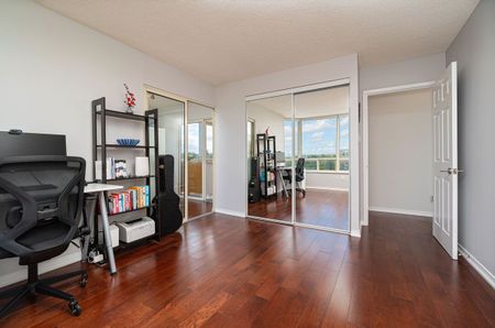 For Lease - 175 Cedar Avenue Unit# 712, Richmond Hill, Ontario - Photo 5