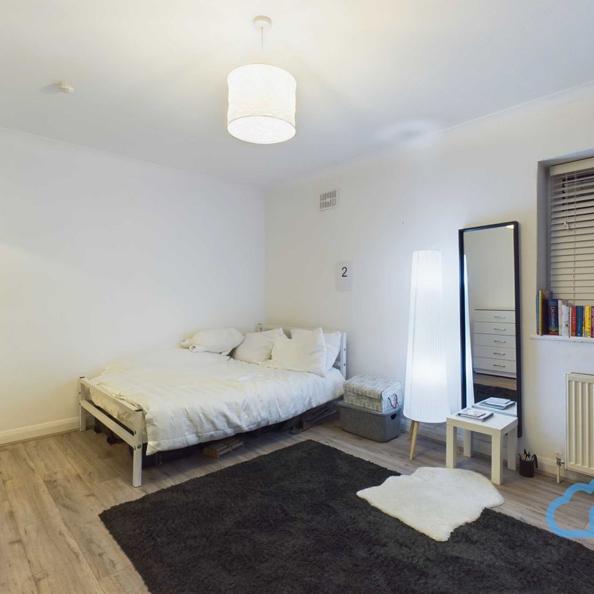 RM2 Empire Way | Harrow | London | HA9 0RE - Photo 1
