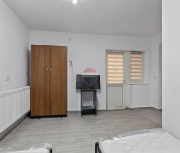 Spatiu de inchiriat cu 4 camere și 4 băi Zona Făt-Frumos - Photo 3