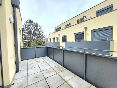 Moderne Traumwohnung mit Balkon in Korneuburg | 47m2 Wohnfläche | 8,80m2 Balkon | Bahnhofs- und Zentrumsnähe | Ideal für Singles und Paare - Photo 2