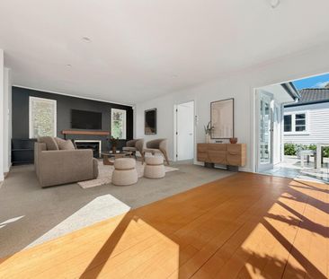 Sunny & Spacious Family Home - Photo 1