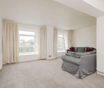 Cotelands, Croydon, CR0 - Photo 2