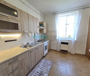 Pronájem bytu 1+1 40 m² - Fotografie 2