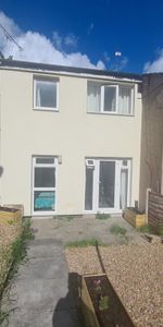 4 bedroom house to rent - Photo 3