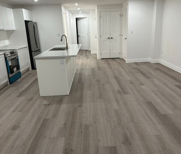 For Lease - 7491 Marvel Drive Unit# Upper, Niagara Falls, Ontario - Photo 5