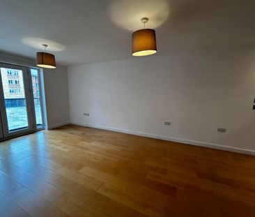 Phoenix Court, Black Eagle Drive, Northfleet - Photo 5