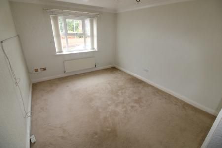 Maple Way, Burton Upon Trent, Branston, DE14 - Photo 5