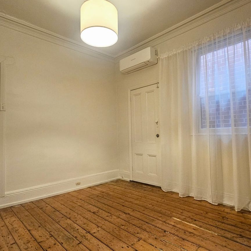 Prime Fitzroy North locale - Photo 1