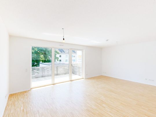 Viel Platz zum Entfalten! 4-Zimmer-Wohnung mit Balkon und EBK - Photo 1