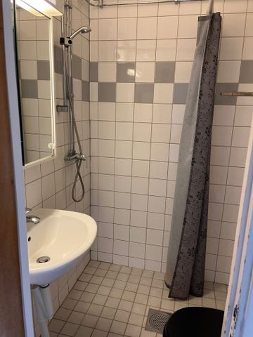 Hjälmshultsgatan 13 - Photo 2