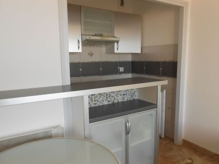Location Appartement 1 pièce Meublé 24m² AJACCIO 20000 - Photo 4